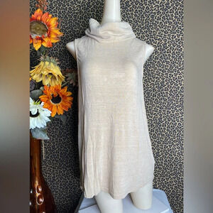 🌴3/$30🌴DOE & RAE Taupe Turtleneck Lace Back Sleeveless Top NWT